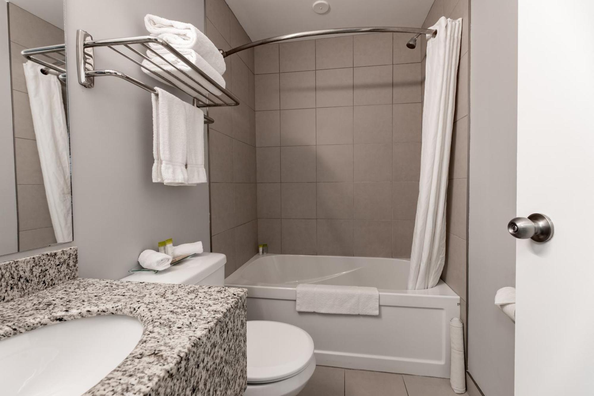 Hotel The Kanata By Bcminns -